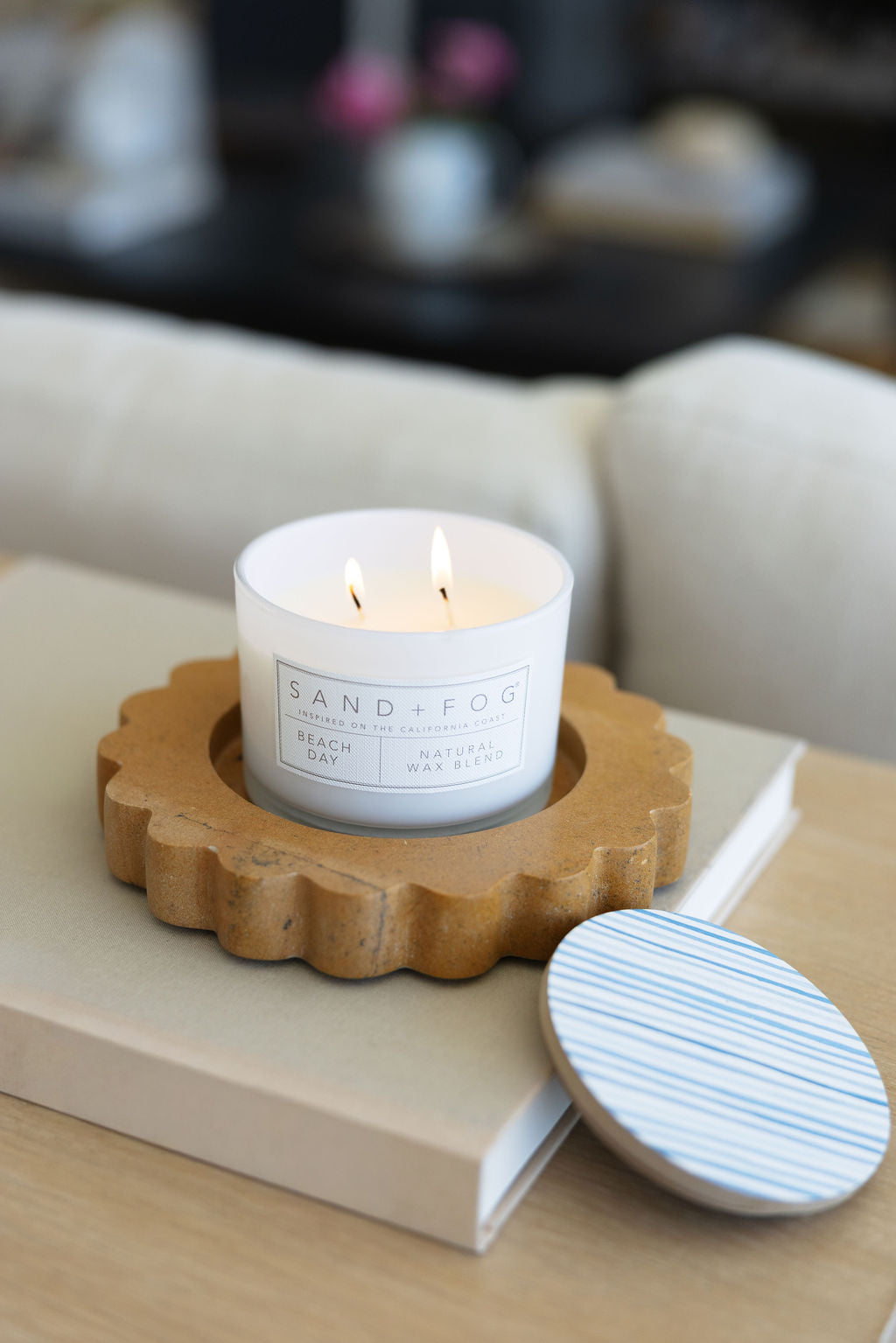 Sand Fog Beach Day 12 oz scented candle - Image 2